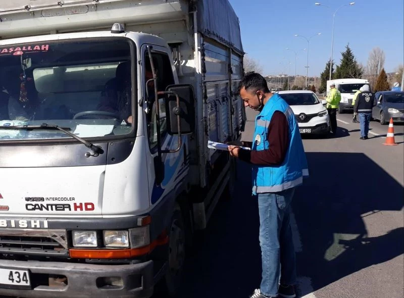 Kütahya’da hayvan ve hayvansal ürün nakilleri kontrolü
