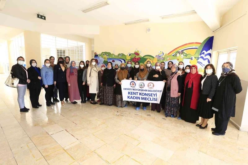 Kent Konseyi aile içi iletişimin önemini anlattı
