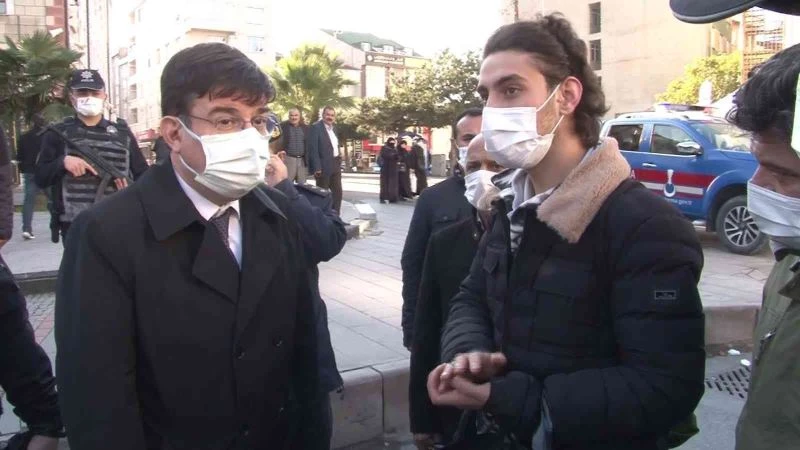 İETT otobüslerini kaymakama şikayet etti
