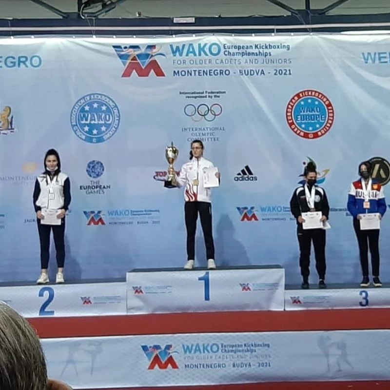 Gençler Avrupa Kick Boks Şampiyonası’nda Sudenur Basancı altın madalya aldı
