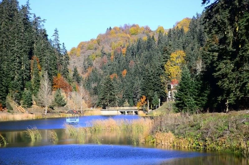 Sinop ve Kastamonu arasında paylaşılamayan güzellik: Akgöl
