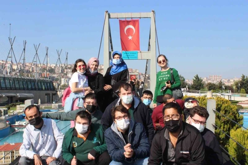 Özel öğrenciler, Miniatürk ve Panorama 1453 müzesini gezdi
