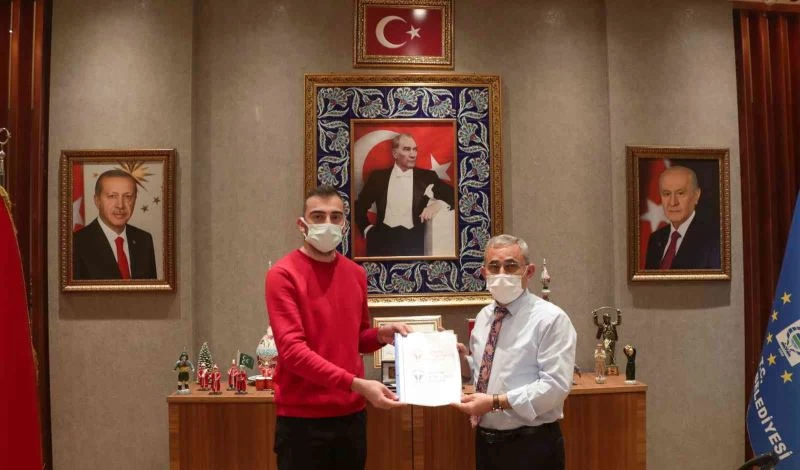 Kütahya’da ’Altın gençlik ödülleri projesi’ oylamaya sunuldu
