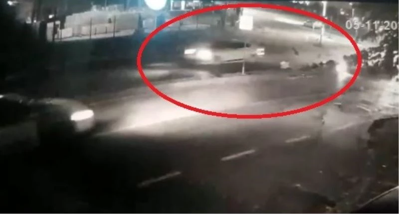 Aldığı yakıtın parasını ödemeden kaçarken motosiklete çarptı, 2 kişiyi yaraladı
