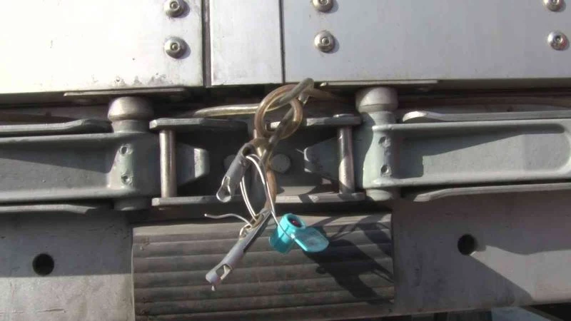 Avrupa hayali kuran kaçak göçmenlerin ‘halat kesmeli’ kaçış yöntemi
