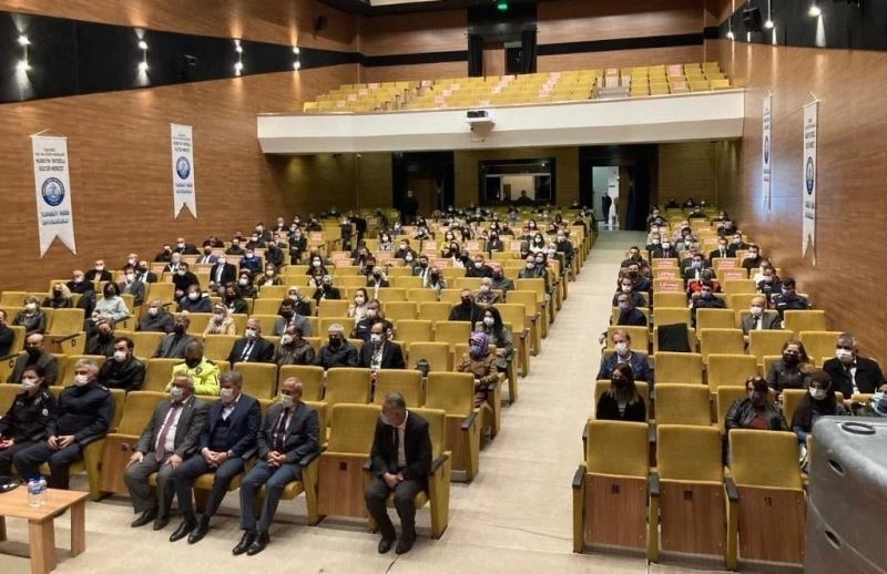 Öğrencilerin huzur ve güvenliği için toplandılar
