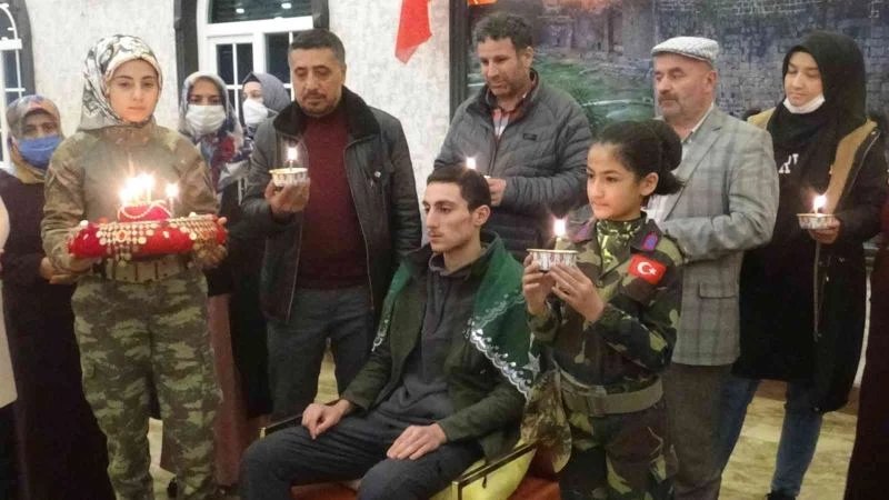 Oğlunu PKK’dan kurtardı, şimdi askere gönderecek
