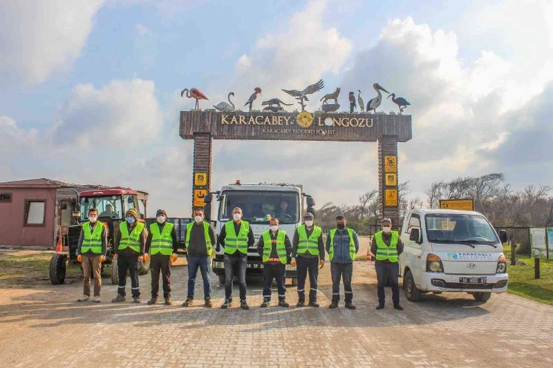 Karacabey’de daha temiz bir longoz için köklü temizlik
