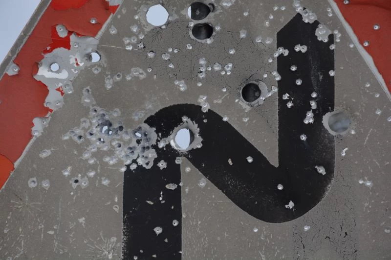 Tabelalar hedef tahtası oldu
