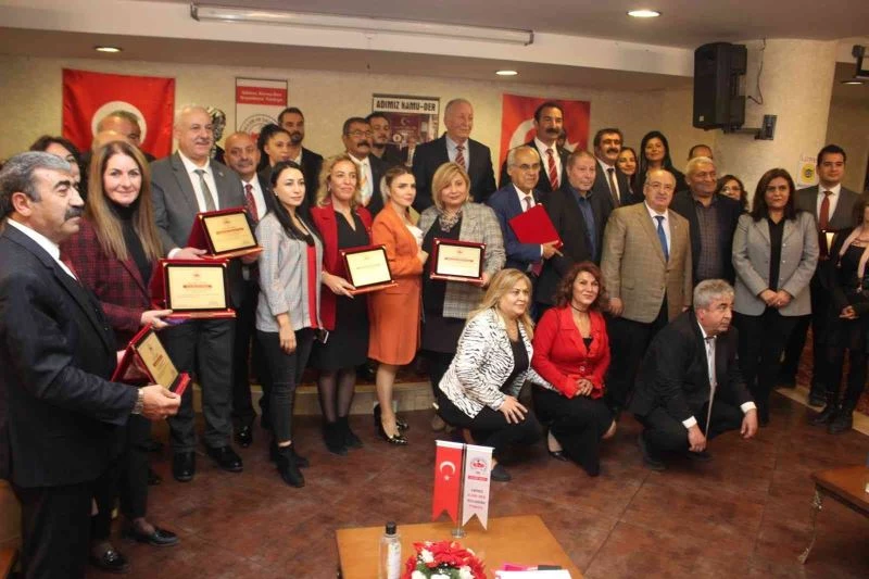 Gazeteci Songül Başkaya’ya ‘Yılın İş İnsanı Ödülü’
