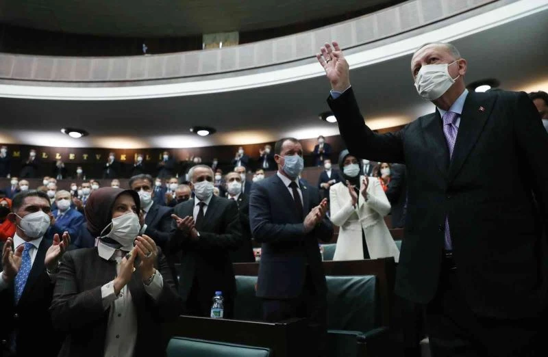 Cumhurbaşkanı Erdoğan: “Şehit yakınlarına hakaret edenlerin bizim de, milletimizin de gözünde milletvekilliği sakıt olmuştur”
