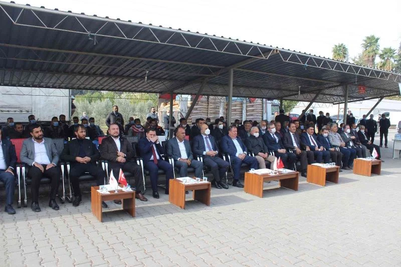 Kilis’te çiftçilere tohumluk fiğ ile arpa dağıtıldı
