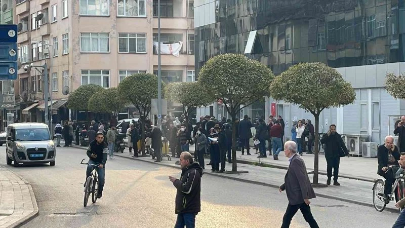 Düzce’deki depremin ürkütücü sesi kaydedildi
