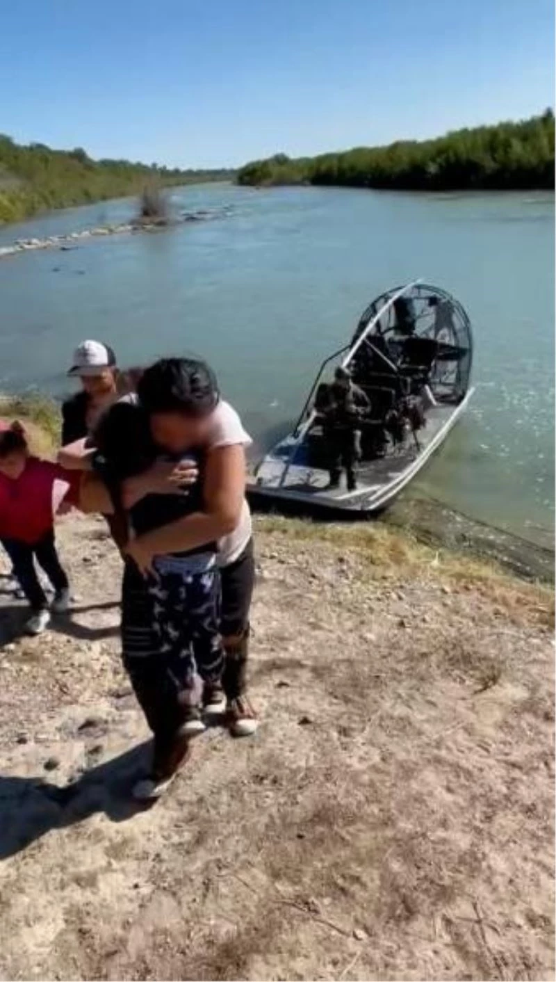 İnsan kaçakçıları tarafından ıssız adaya terk edilen küçük kız kurtarıldı
