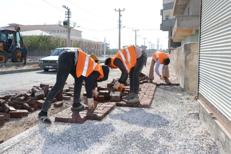 Akçakale’de üst yapı çalışmaları sürüyor

