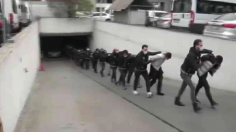 İstanbul’da yakalanan zehir tacirlerinden 24’ü tutuklandı
