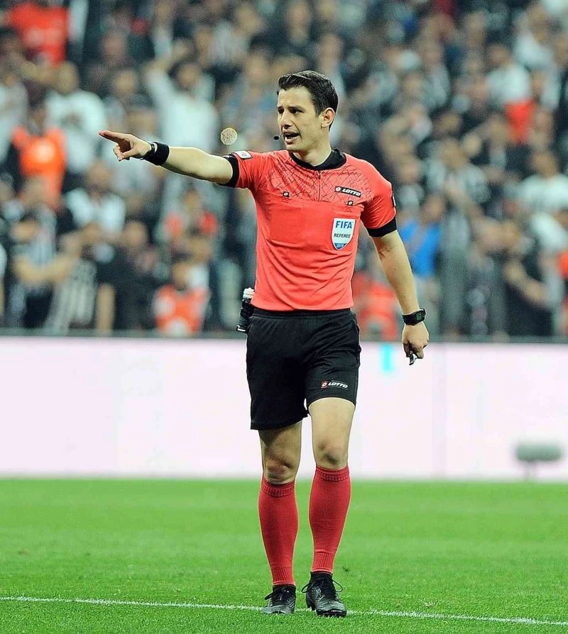 Derbide düdük Halil Umut Meler’de
