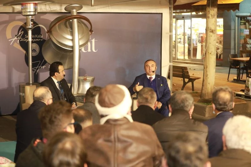 Aynalıkavak Sohbetleri onur konuğu Vali Soytürk oldu
