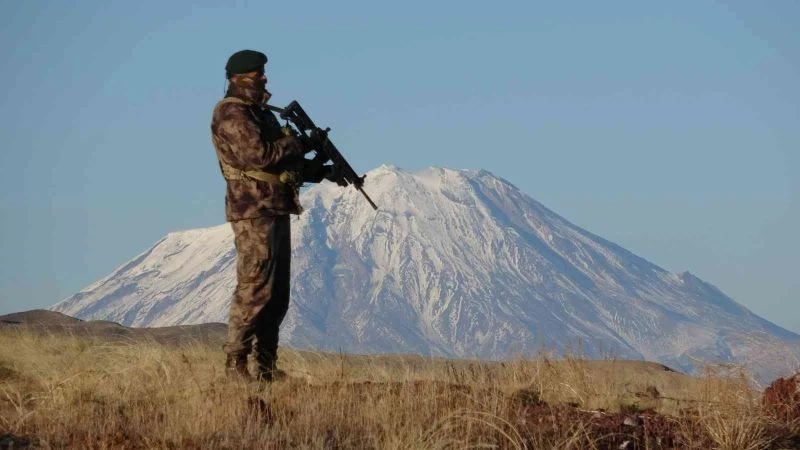 Van-İran sınırına yapılan duvarın büyük kısmı tamamlandı
