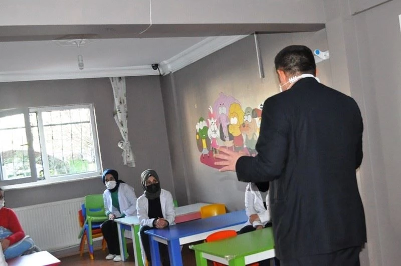 Kütahya Kreş ve Gündüz Bakımev’inde Afet Farkındalık eğitimi
