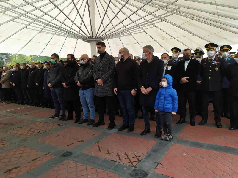 Şehit Üstçavuş Geçit gözyaşları içinde son yolculuğuna uğurlandı
