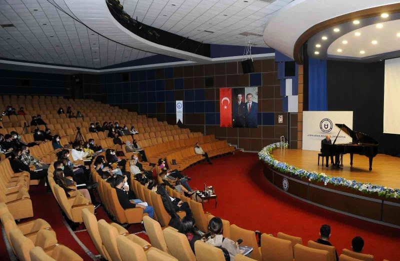 ADÜ’de piyano resitali gerçekleşti
