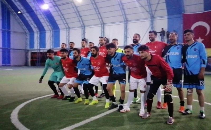 Genç Şavak Derneği turnuvası renkli görüntülerle sona erdi
