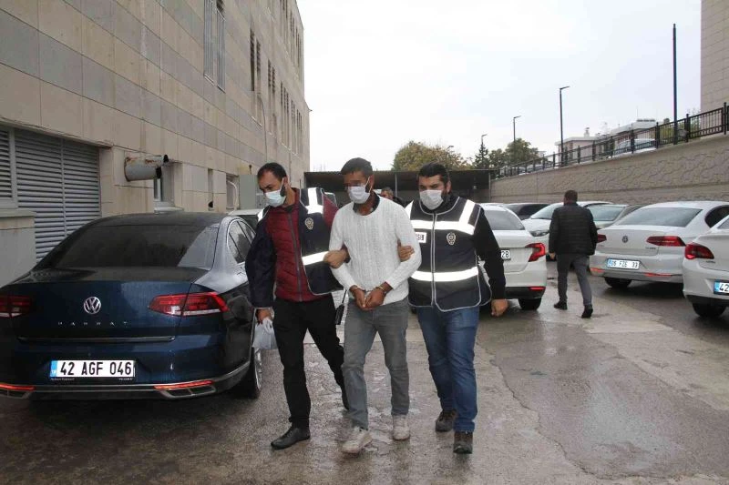 Elazığ’daki kılıçlı, silahlı bijonlu kavgaya karışan 1 kişi adliyeye sevk edildi
