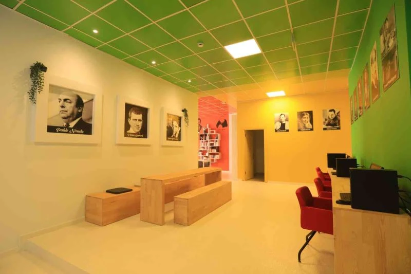 Kitap kafenin ikinci şubesi Girne Mahallesi’nde açılacak
