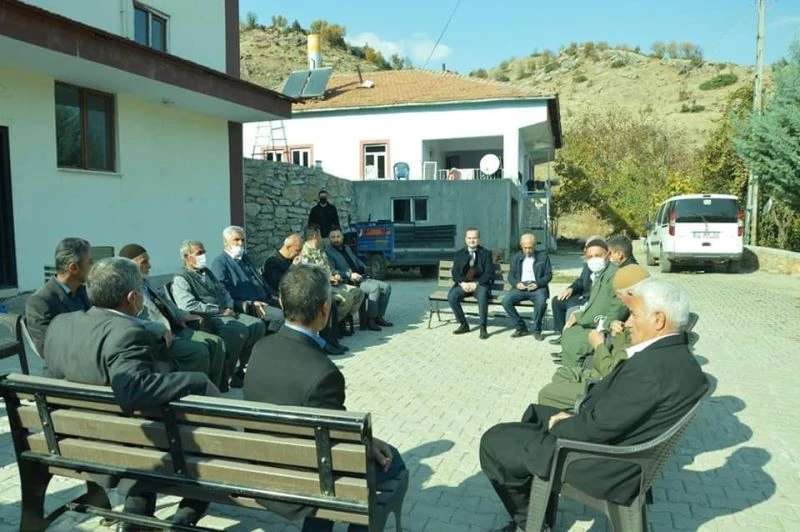Kaymakam Arslantürk, köylülerle bir araya geldi
