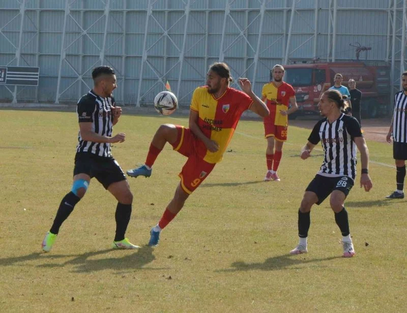 Kızılcabölükspor deplasmandan 1 puanla döndü