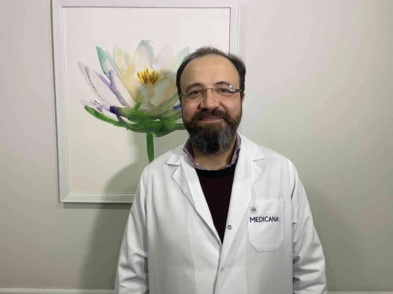 Çikolata kisti ve bağırsağını tıkayan lezyon alındı, yaşam kalitesi arttı
