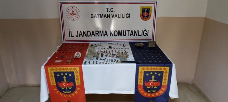 Batman İl Jandarma Komutanlığından tarihi eser kaçakçılarına darbe
