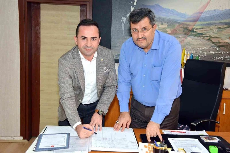 Manavgat OSB’nin kurulacağı arsanın tapu devri gerçekleşti
