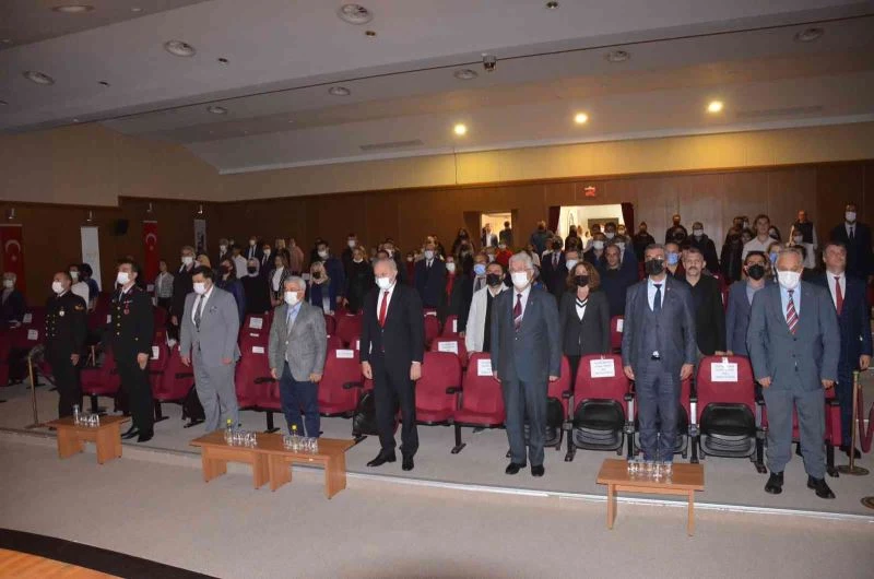 Didim’de Öğretmenler günü düzenlenen programla kutlandı
