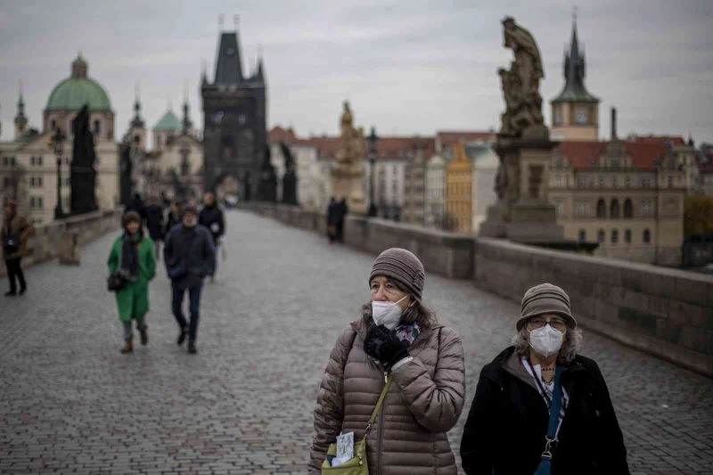 Slovakya’da iki haftalık karantina kararı
