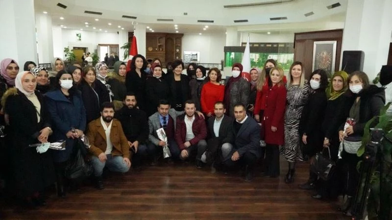 KEDEM ve KEÇMEK öğretmenleri Estergon Kalesi’nde bir araya geldi
