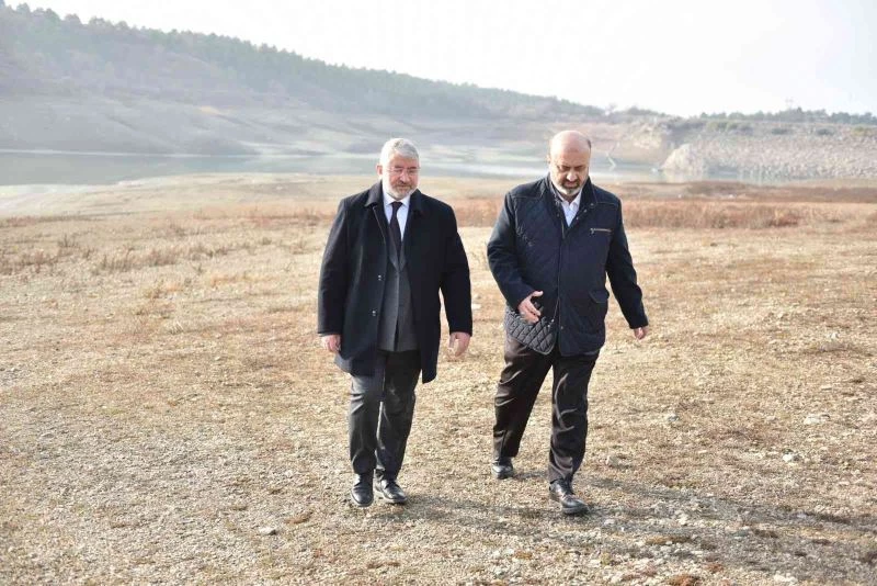 Barajları inceleyen başkan Aşgın israf etmeyin çağrı yaptı
