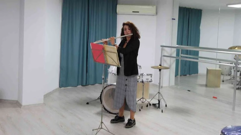 MEÜ Sürekli Eğitim Uygulama ve Araştırma Merkezi Orkestrası seçmeleri yapıldı
