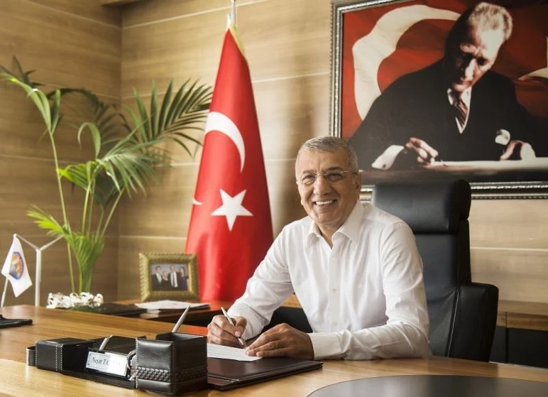 Başkan Tarhan’dan sanatseverlere müjde: “Devlet Tiyatroları artık Mersin’de”
