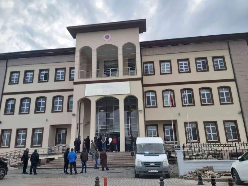 Ölüme neden olan alkollü sürücü tutuksuz yargılanacak
