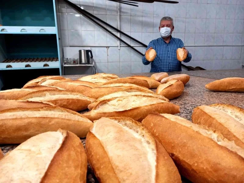 Fırıncılar Derneği Başkanı açıkladı: “Devletimiz ucuz en veya tahsisli un vermek adına çaba sarf ediyor”
