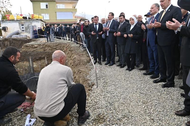 Pütürge’de 2 temel atıldı, 1 açılış gerçekleştirildi
