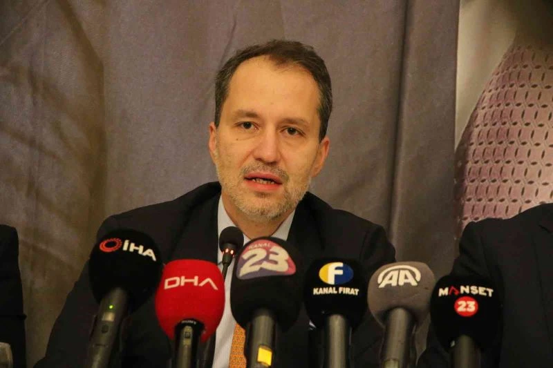 Yeniden Refah Partisi Genel Başkanı Erbakan: “Yeni ittifaklar, alternatiflerin çıkması mümkün, yeni partiler kuruluyor”
