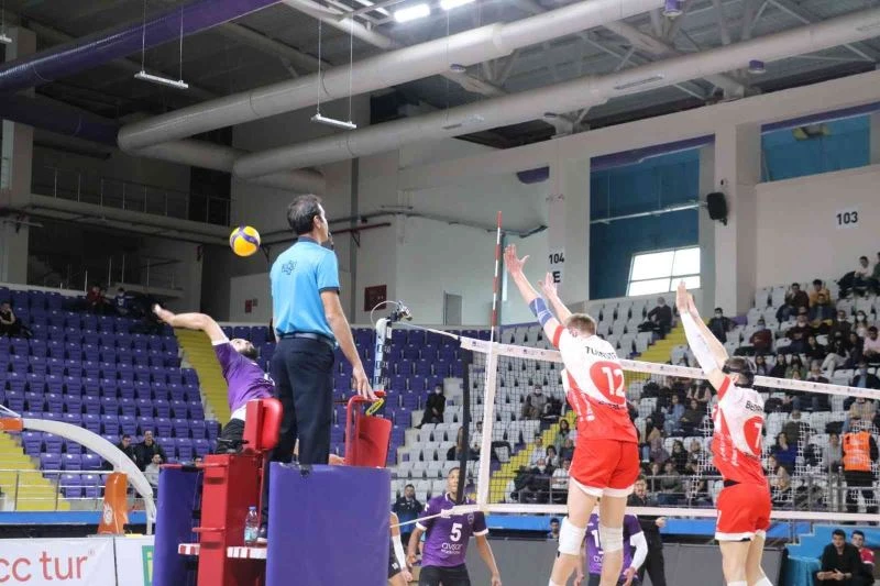 Afyon Belediye, Ziraat Bankkart’a mağlup oldu
