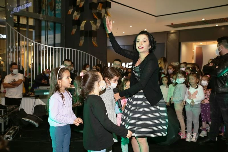 Parkur Bursa’da Evrim Akın coşkusu
