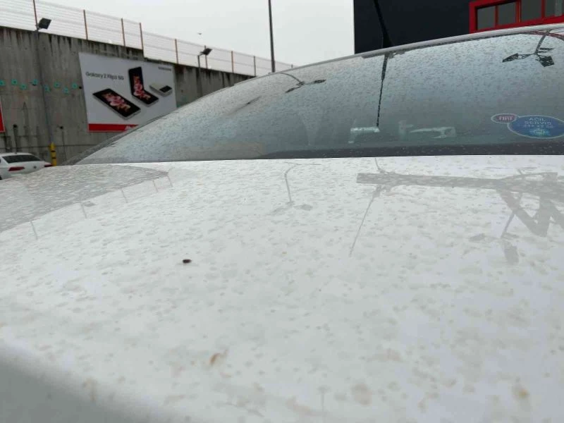 İstanbullular güne çamurla uyandı
