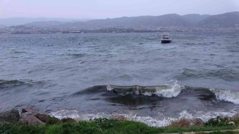 Kocaeli’de lodos etkisini göstermeye devam ediyor
