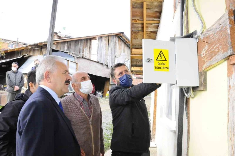 Yangınlarla mücadele eden Kastamonu’da, riskli 190 bin hanenin elektrik tesisatı yenileniyor
