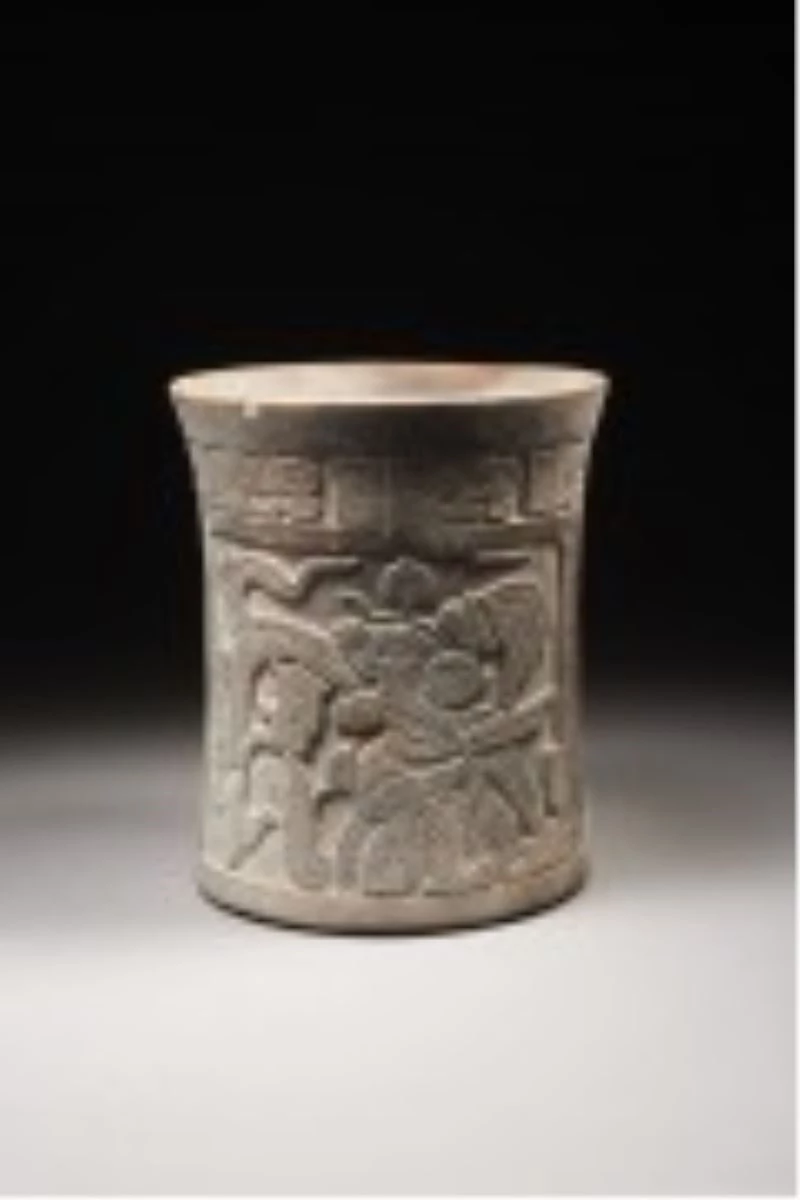 Meksika’nın karşı çıkmasına rağmen Orta Amerika’ya ait 17 tarihi eser Fransa’da açık artırma ile satıldı
